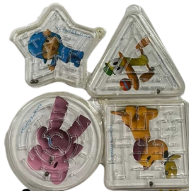 4 giocattoli Pocoyo